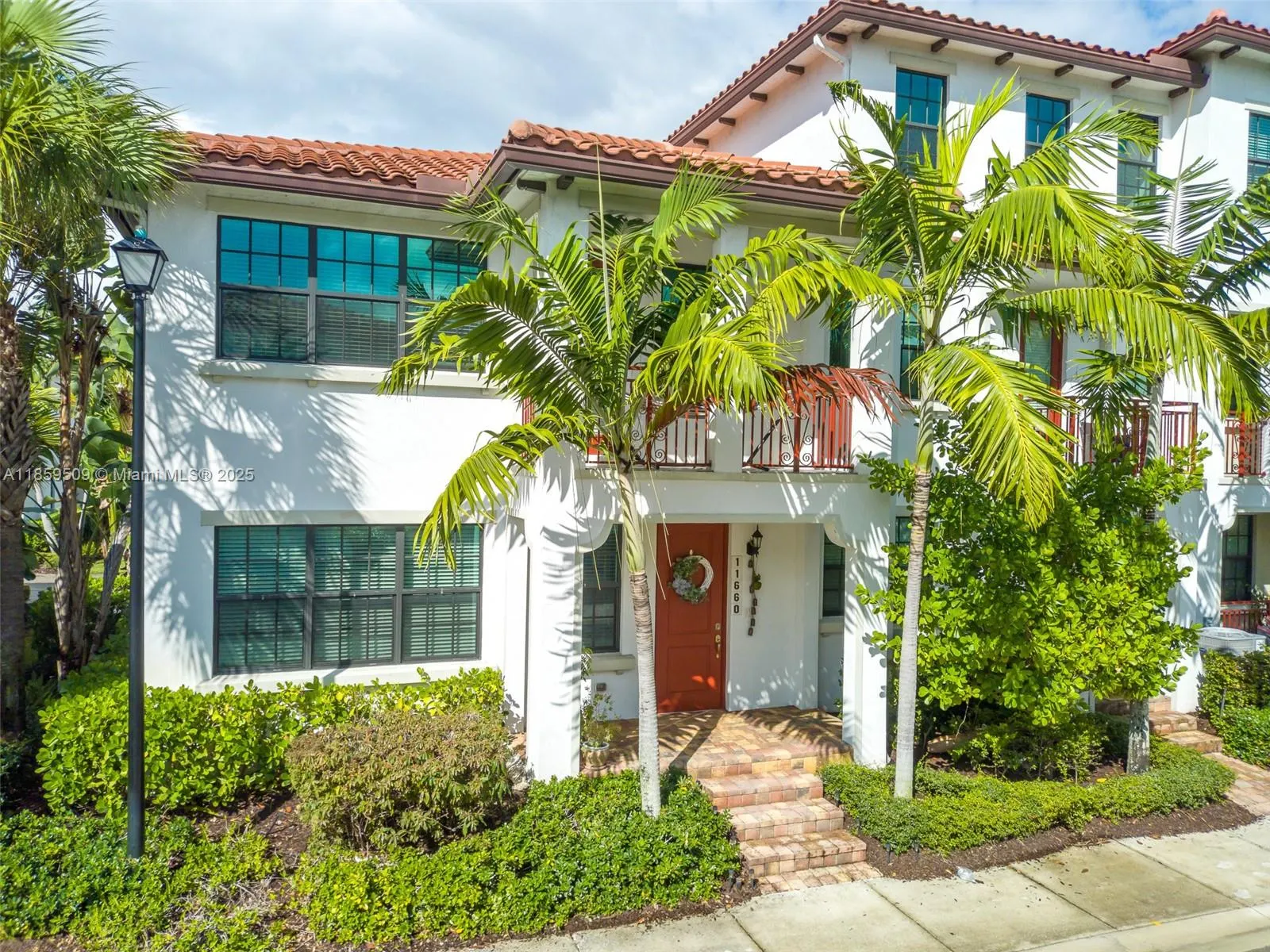 11660 SW 13th Ct