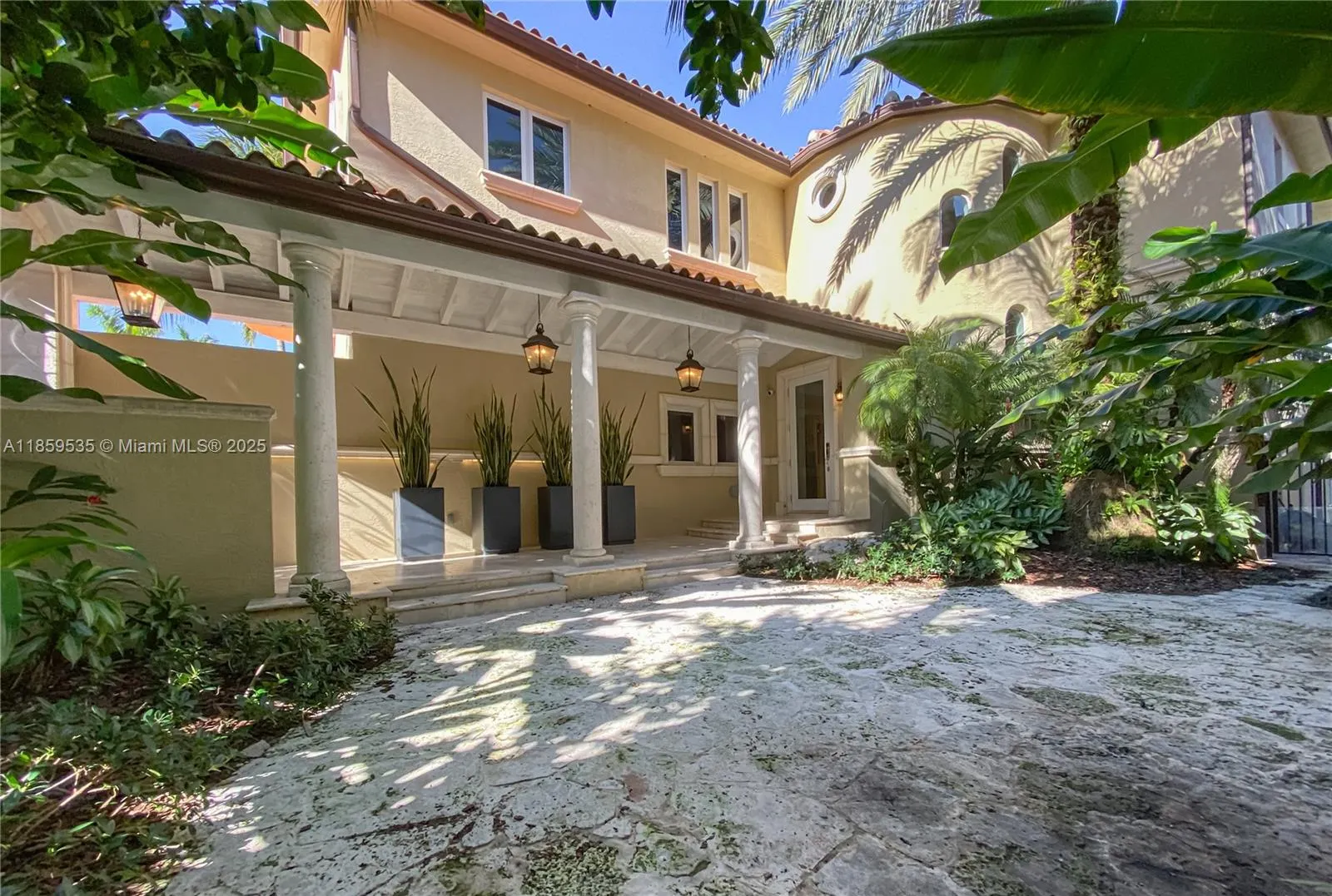 13681 Deering Bay Dr