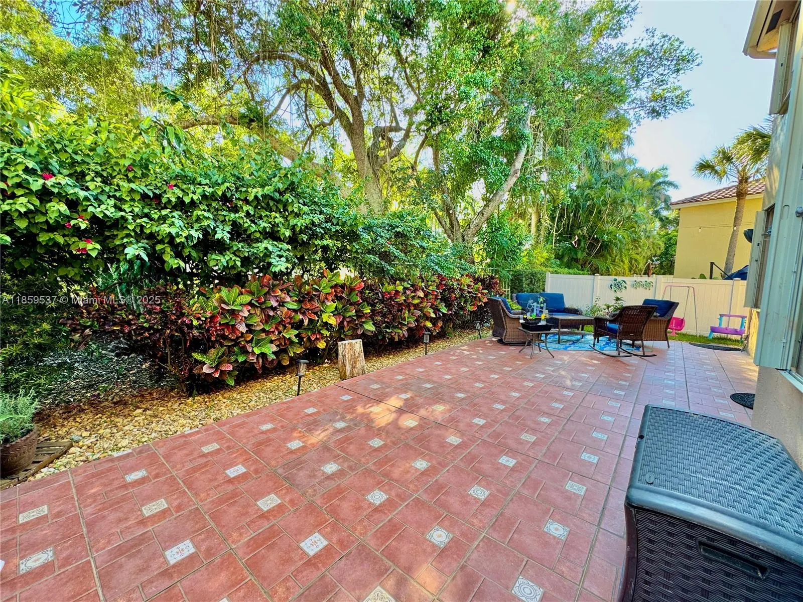 17130 SW 36th Ct