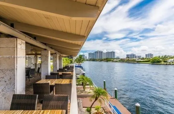 1965 S Ocean Dr, #10H