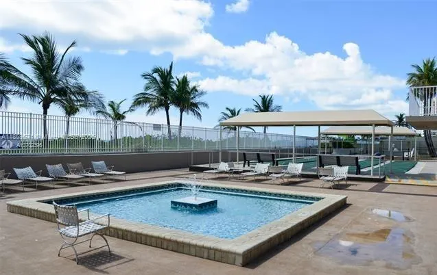 1965 S Ocean Dr, #10H