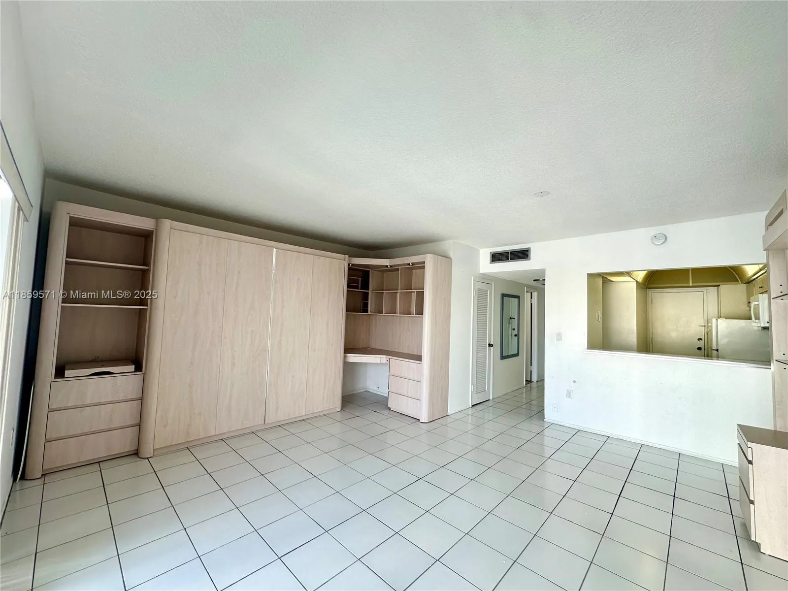1965 S Ocean Dr, #10H