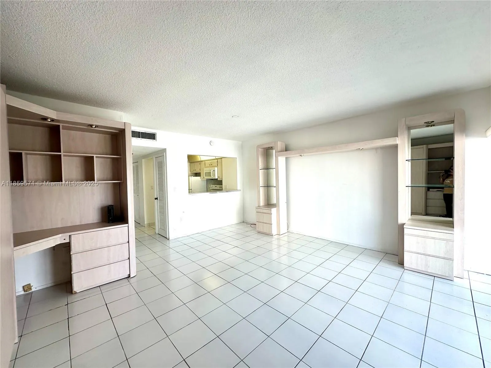 1965 S Ocean Dr, #10H