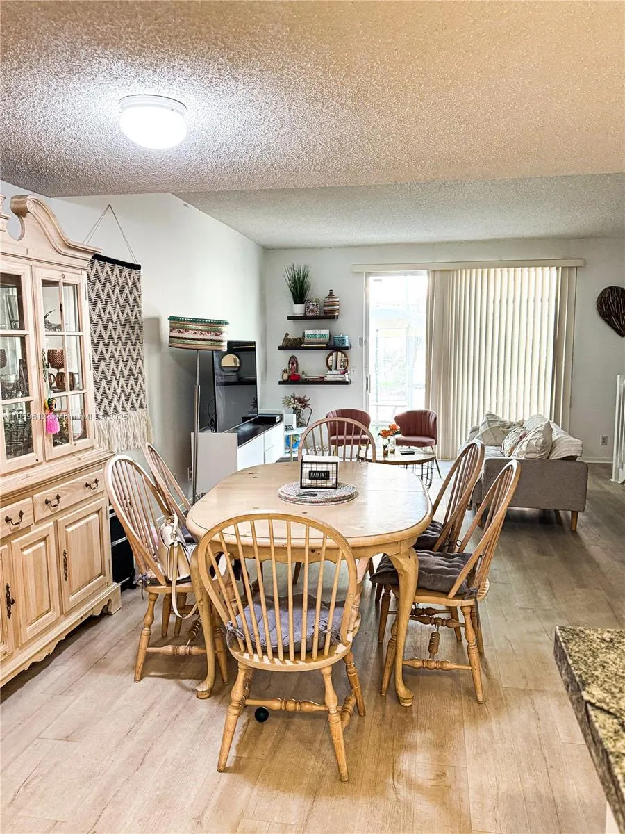1543 Barcelona Way, #5-30