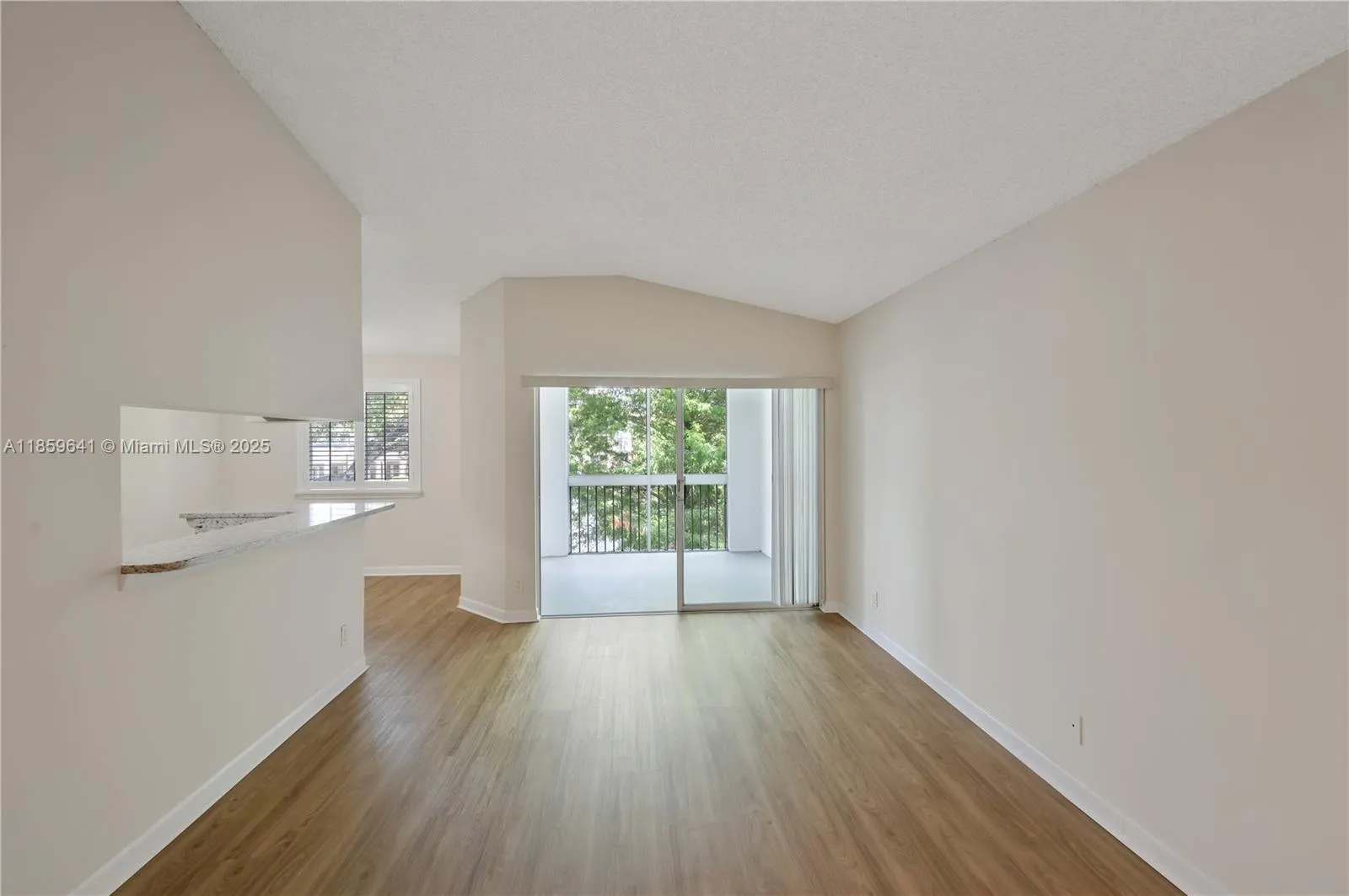 9833 Westview Dr, #829