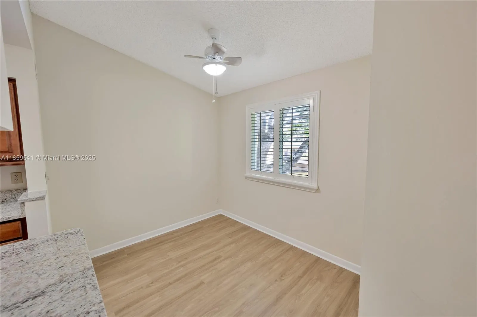 9833 Westview Dr, #829