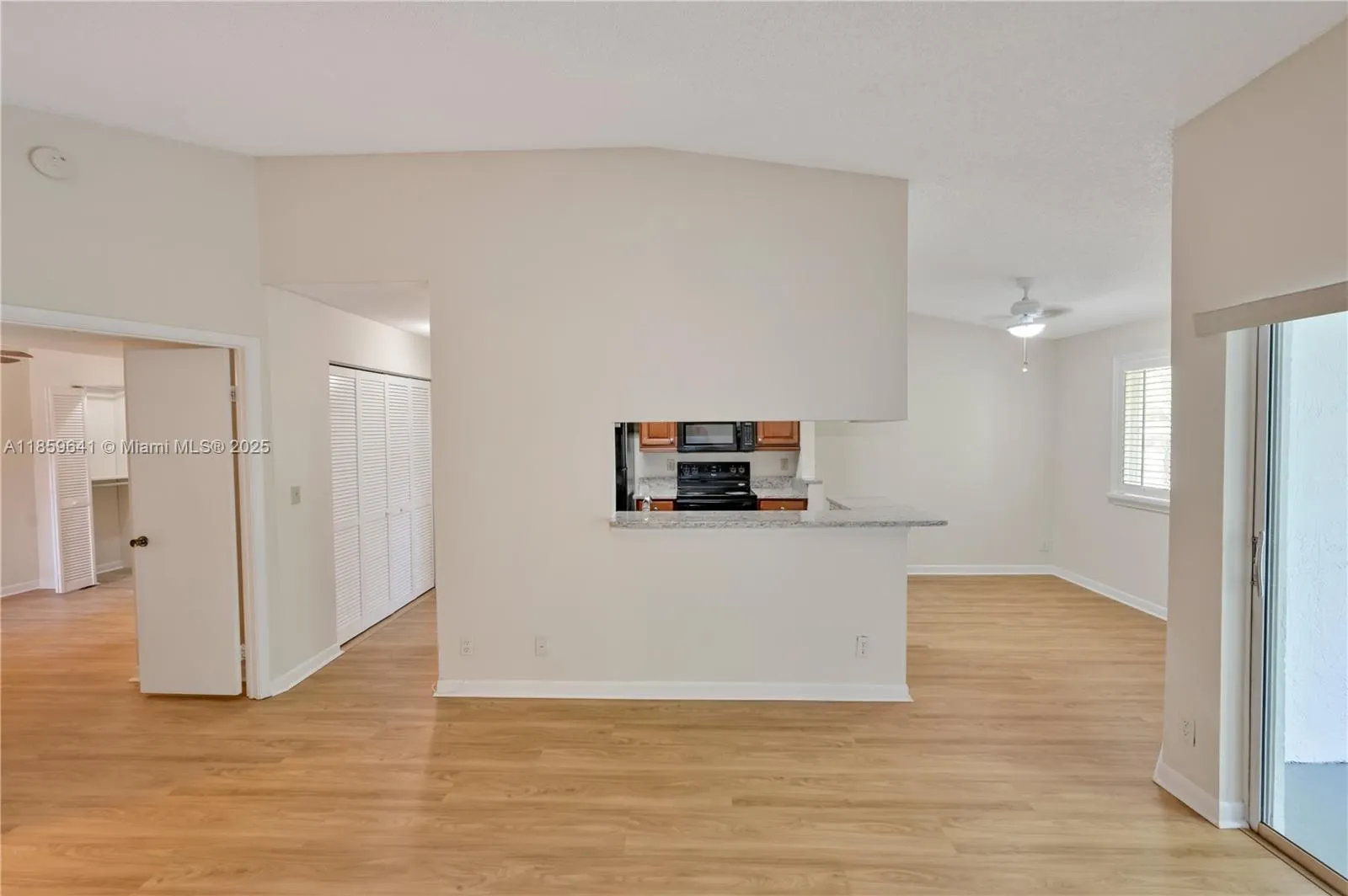 9833 Westview Dr, #829