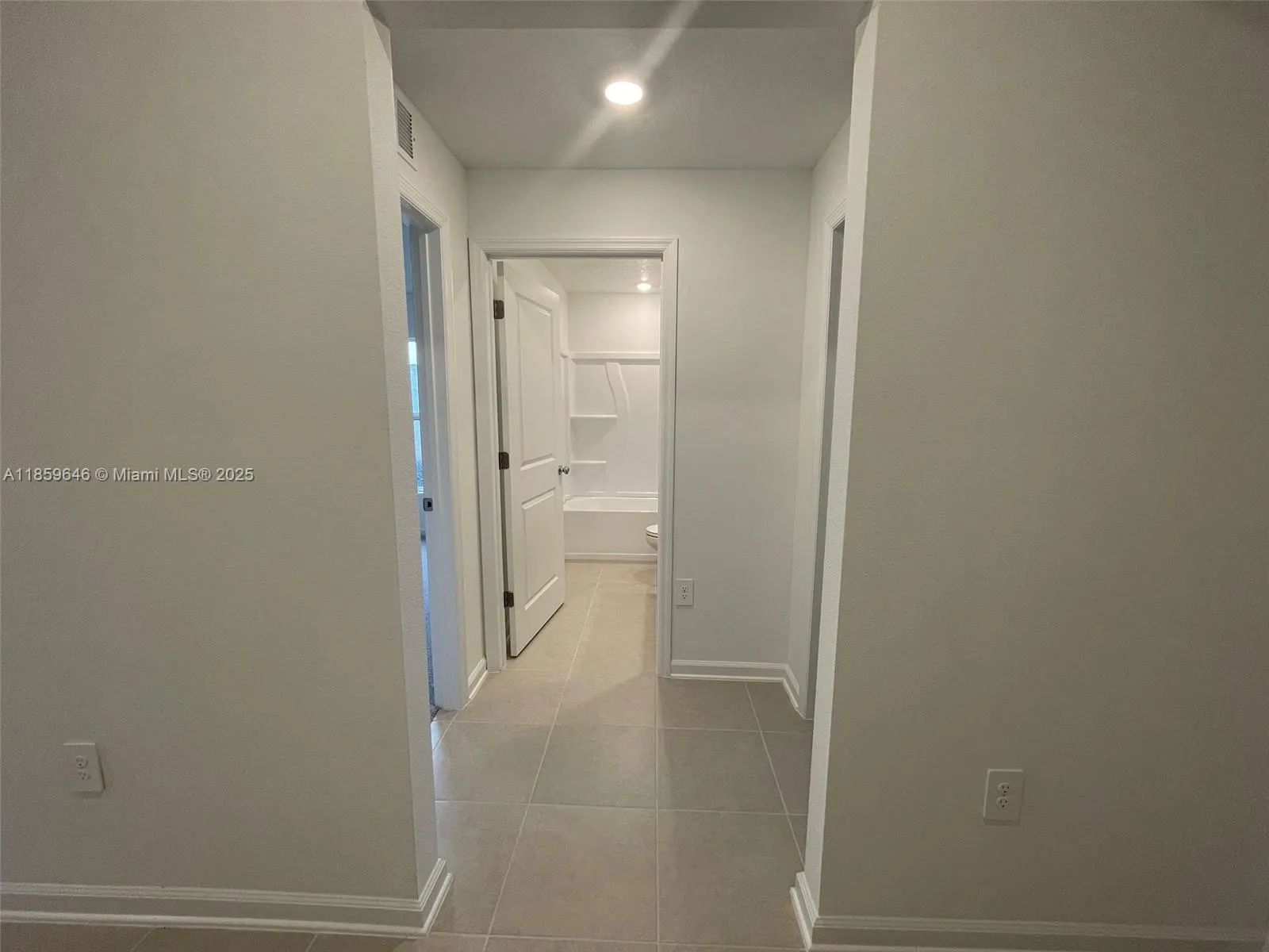 1543 Jessica Blvd, #0