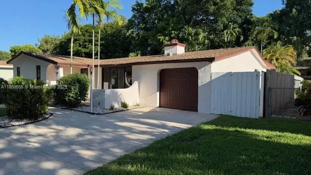 10500 NW 2nd Ct