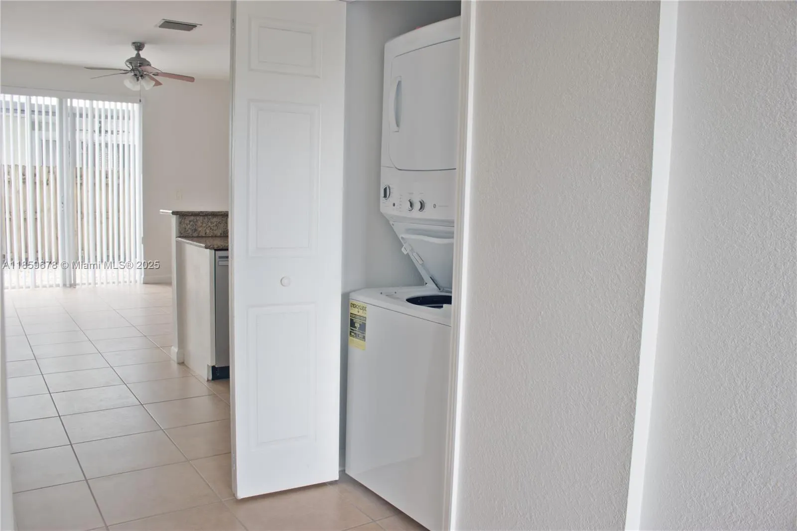 153 SE 28th Pl, #3