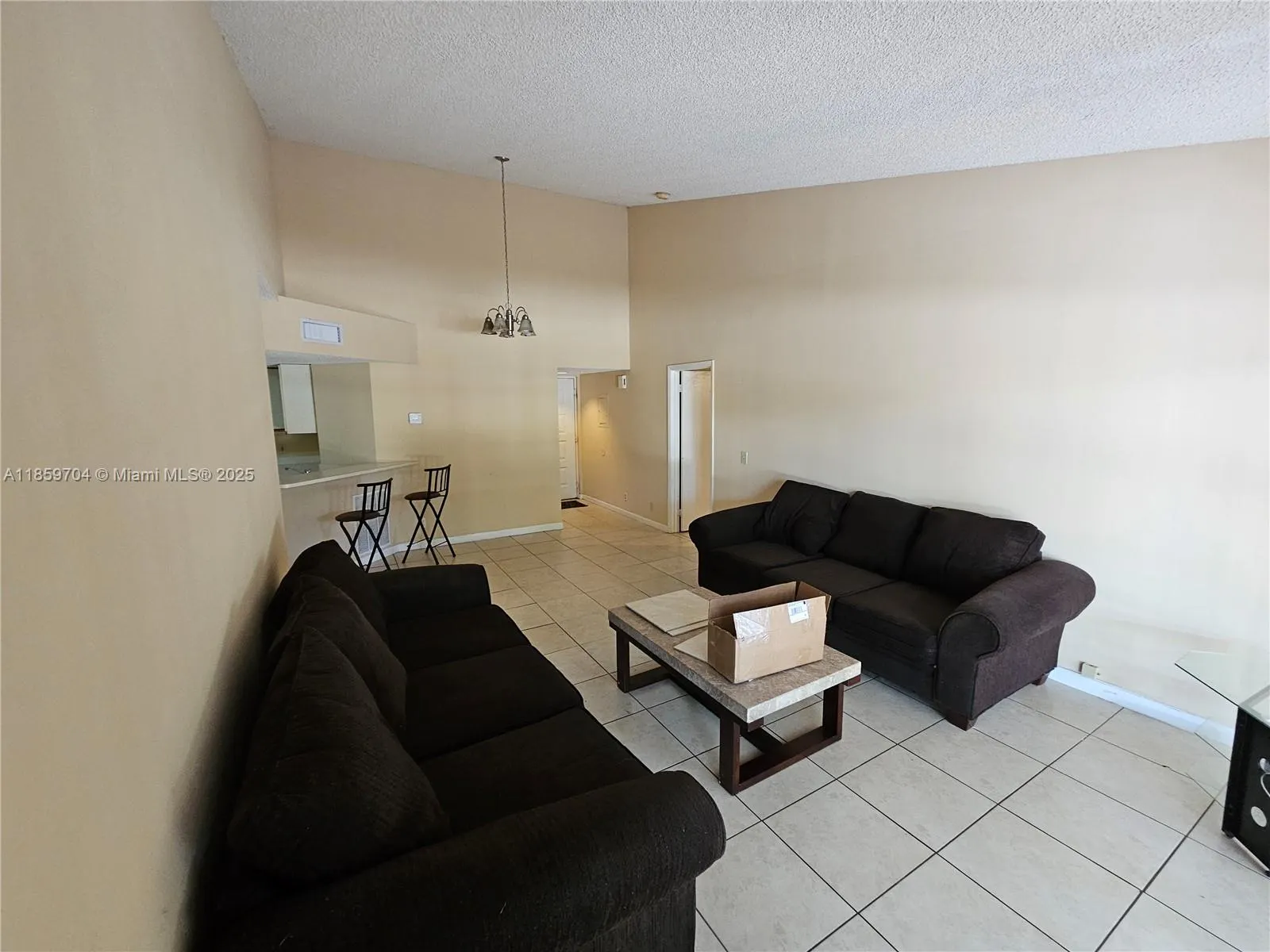 8701 Wiles Rd, #305