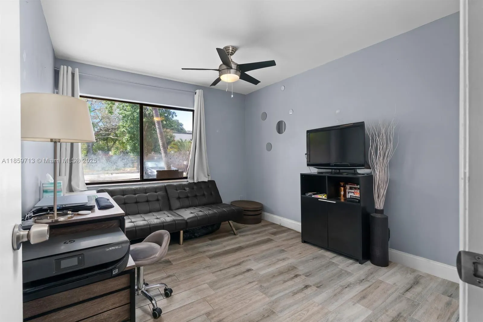 2900 NW 69th Ct