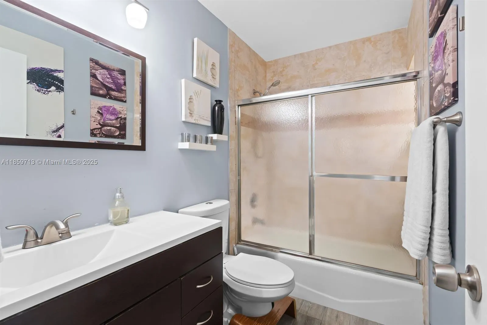 2900 NW 69th Ct