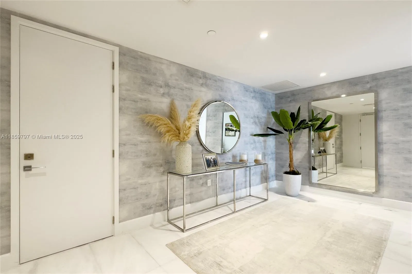 700 NE 26th Ter, #2601