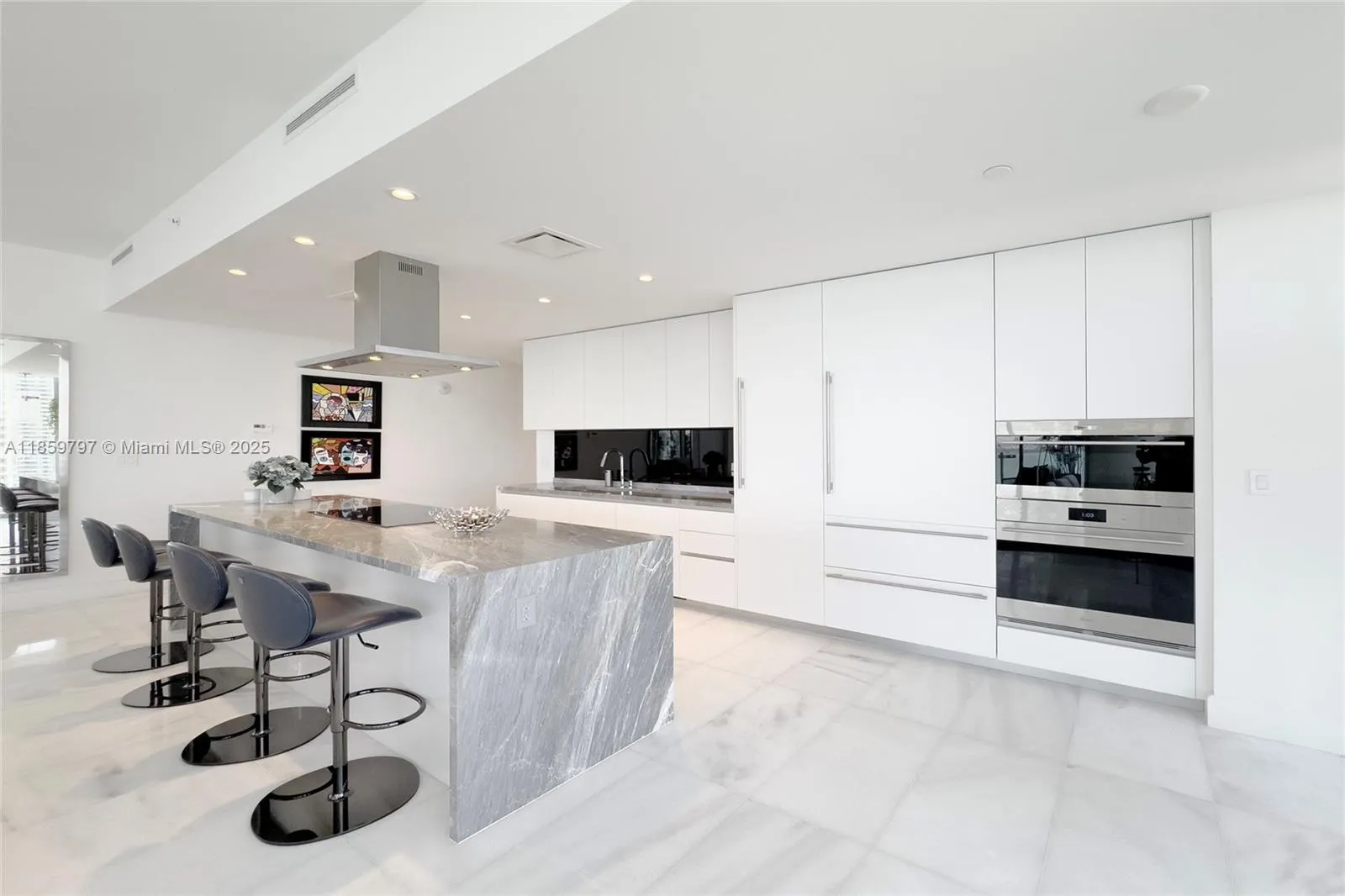 700 NE 26th Ter, #2601
