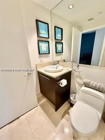 17121 Collins Ave, #2505