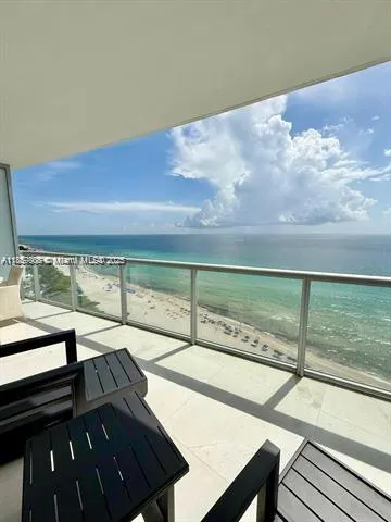 17121 Collins Ave, #2505