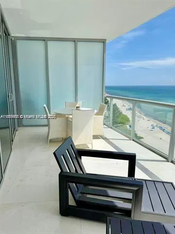 17121 Collins Ave, #2505