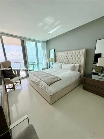 17121 Collins Ave, #2505