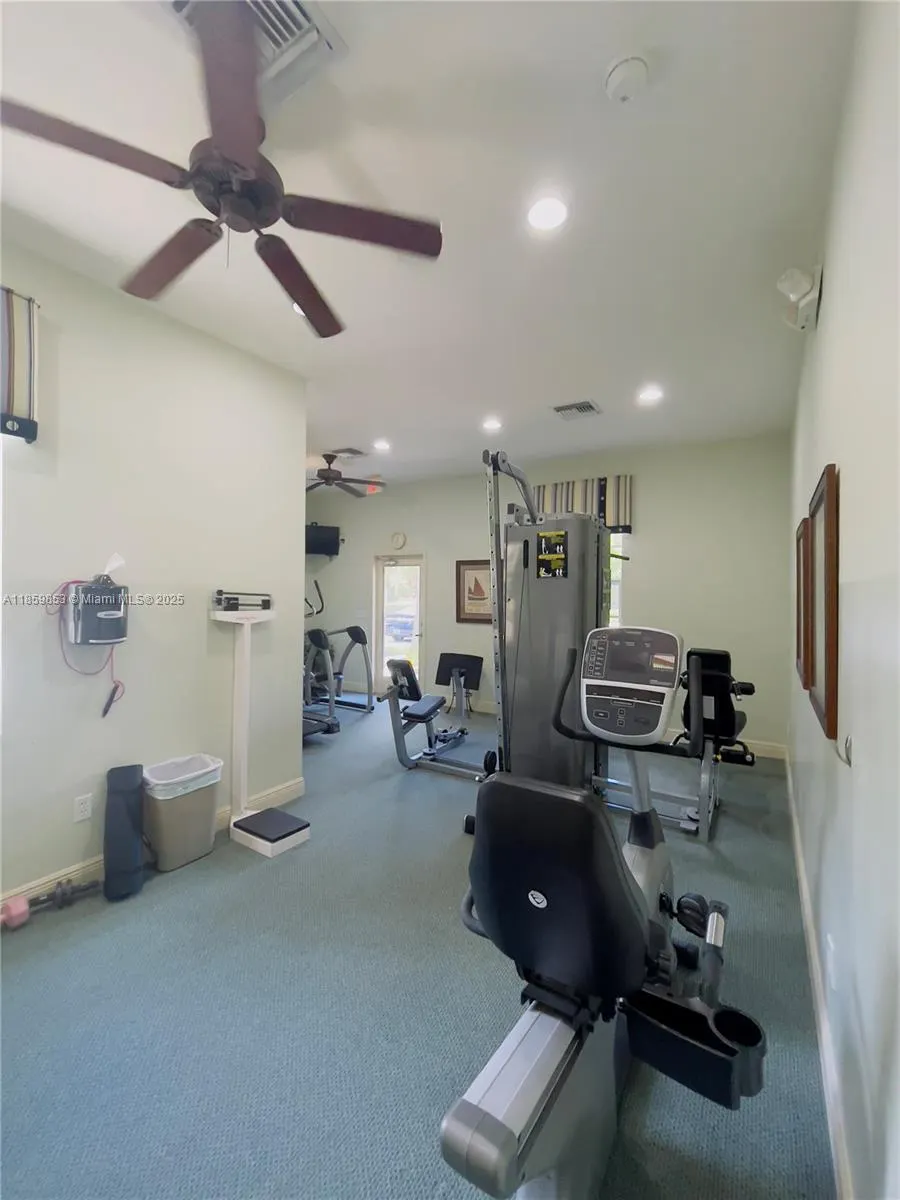 1560 SE Wilshire Pl, #103