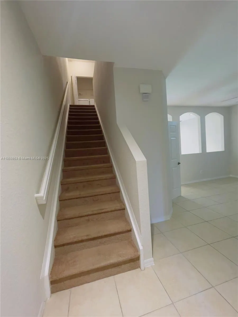 1560 SE Wilshire Pl, #103