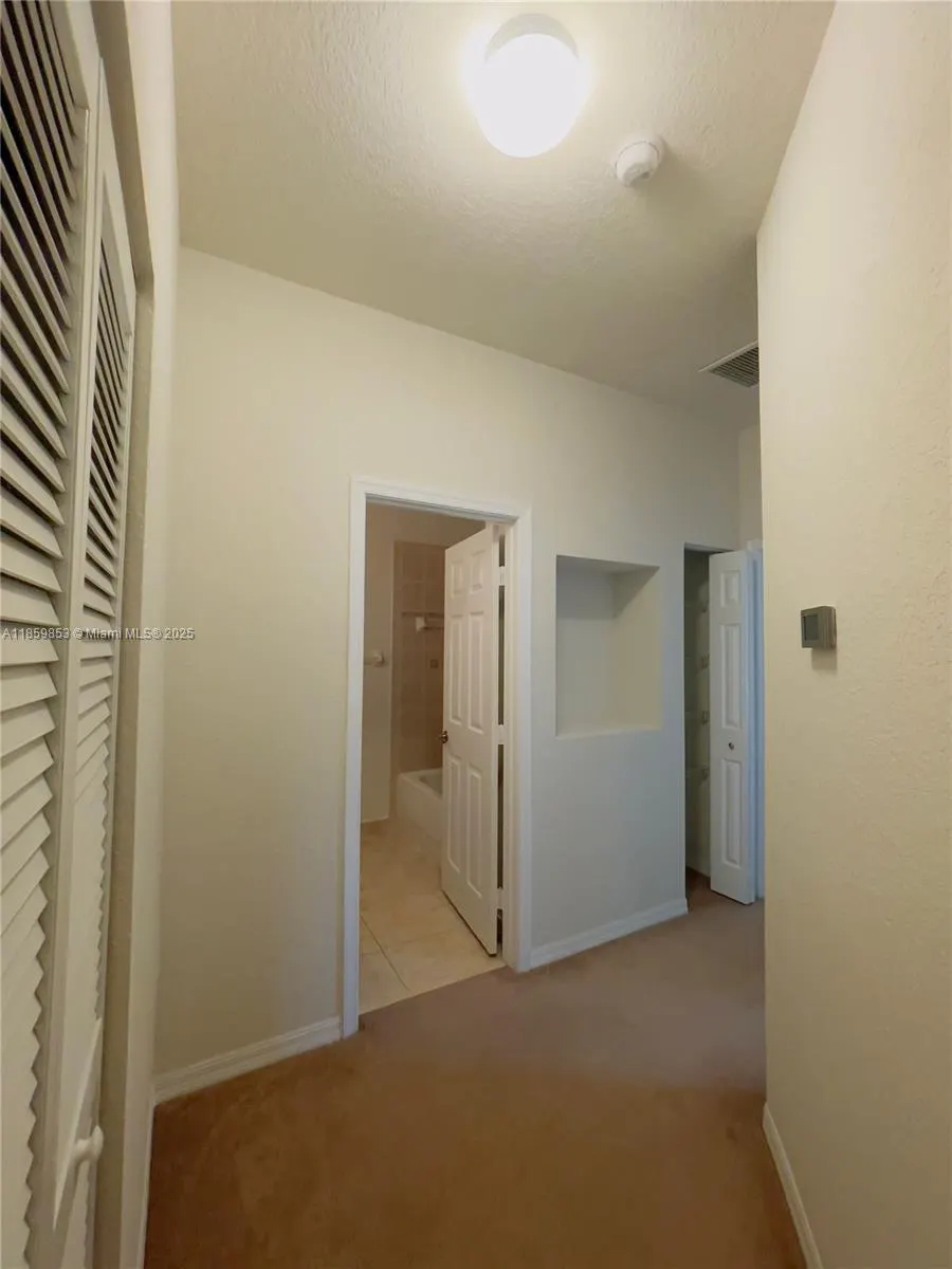 1560 SE Wilshire Pl, #103
