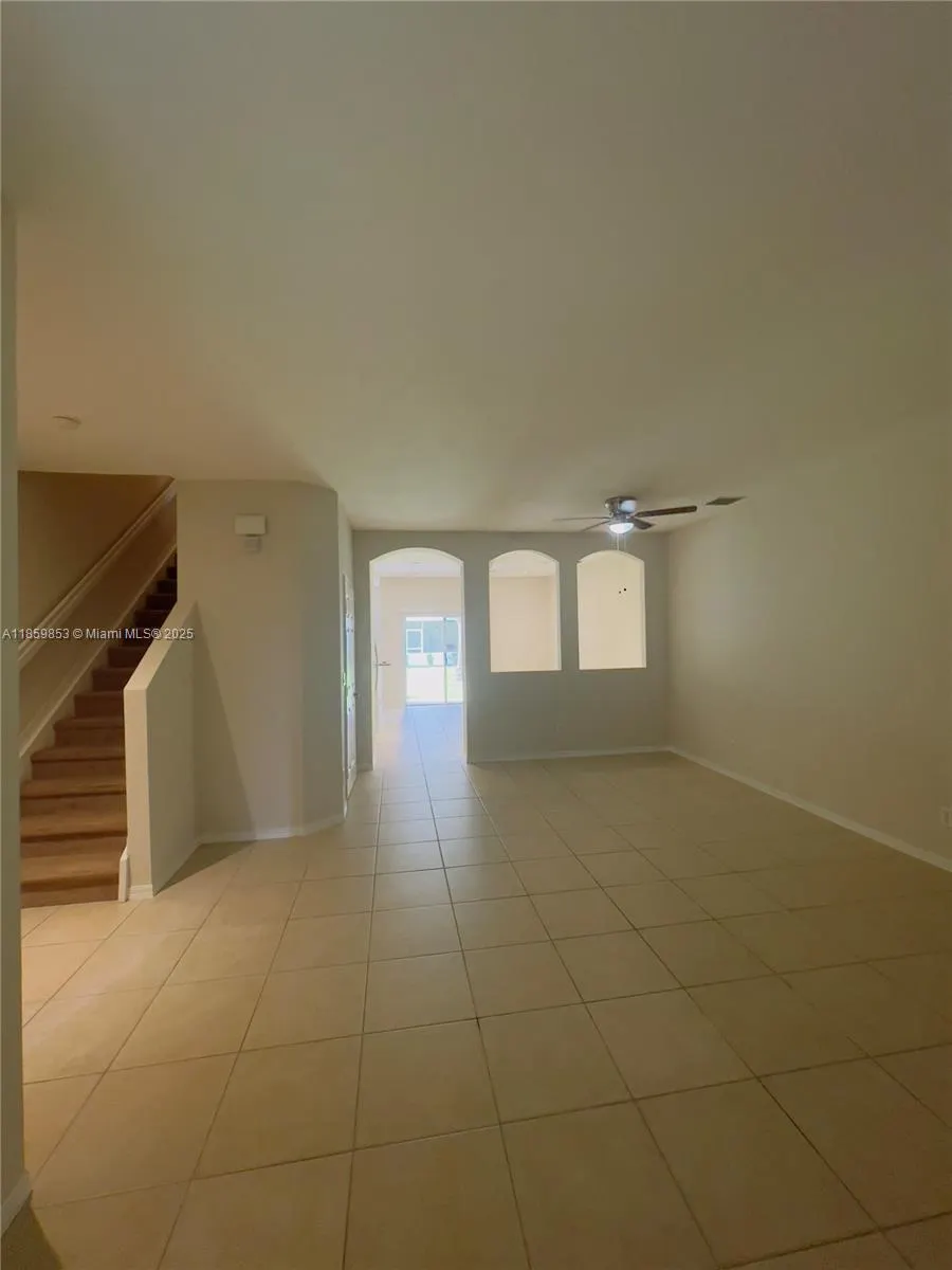 1560 SE Wilshire Pl, #103
