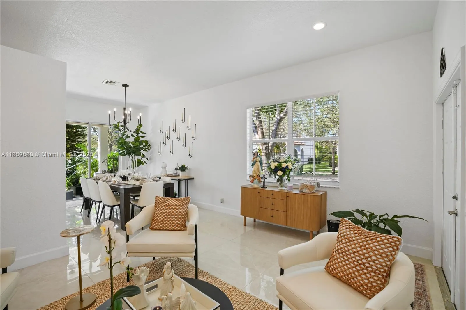 593 Pigeon Plum Way
