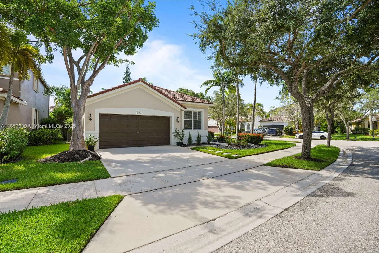 593 Pigeon Plum Way