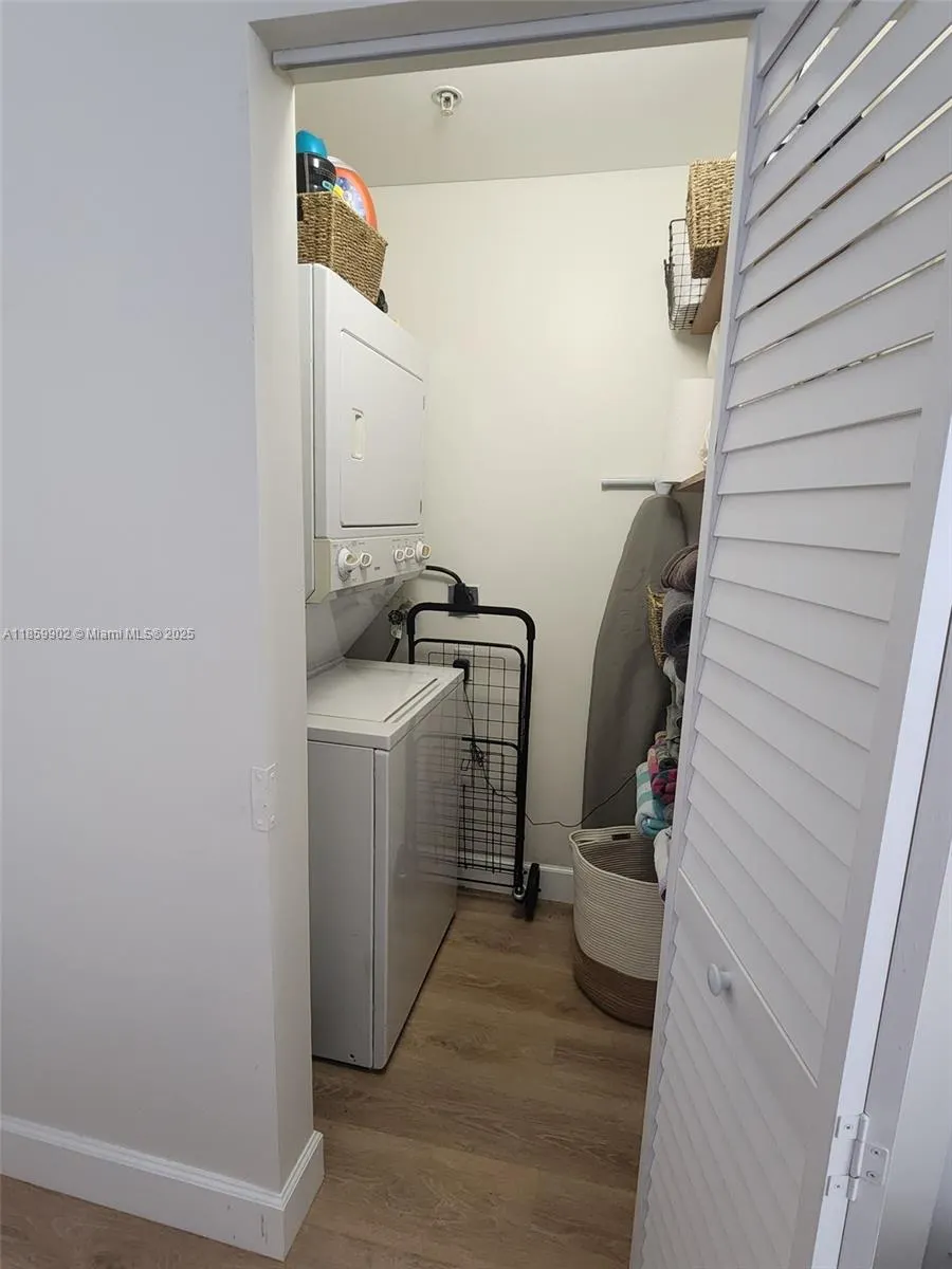 2280 SW 32nd Ave, #313