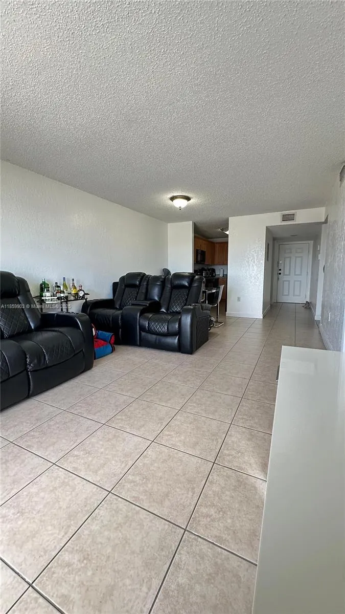6060 W 21st Ct, #604