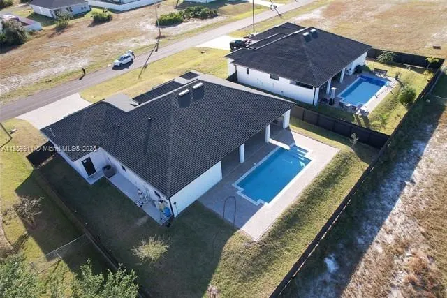 2447 NW 21st Ter