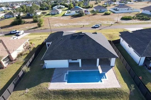 2447 NW 21st Ter