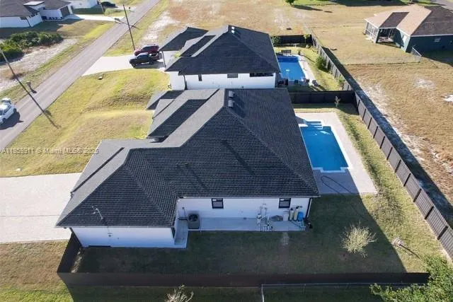2447 NW 21st Ter