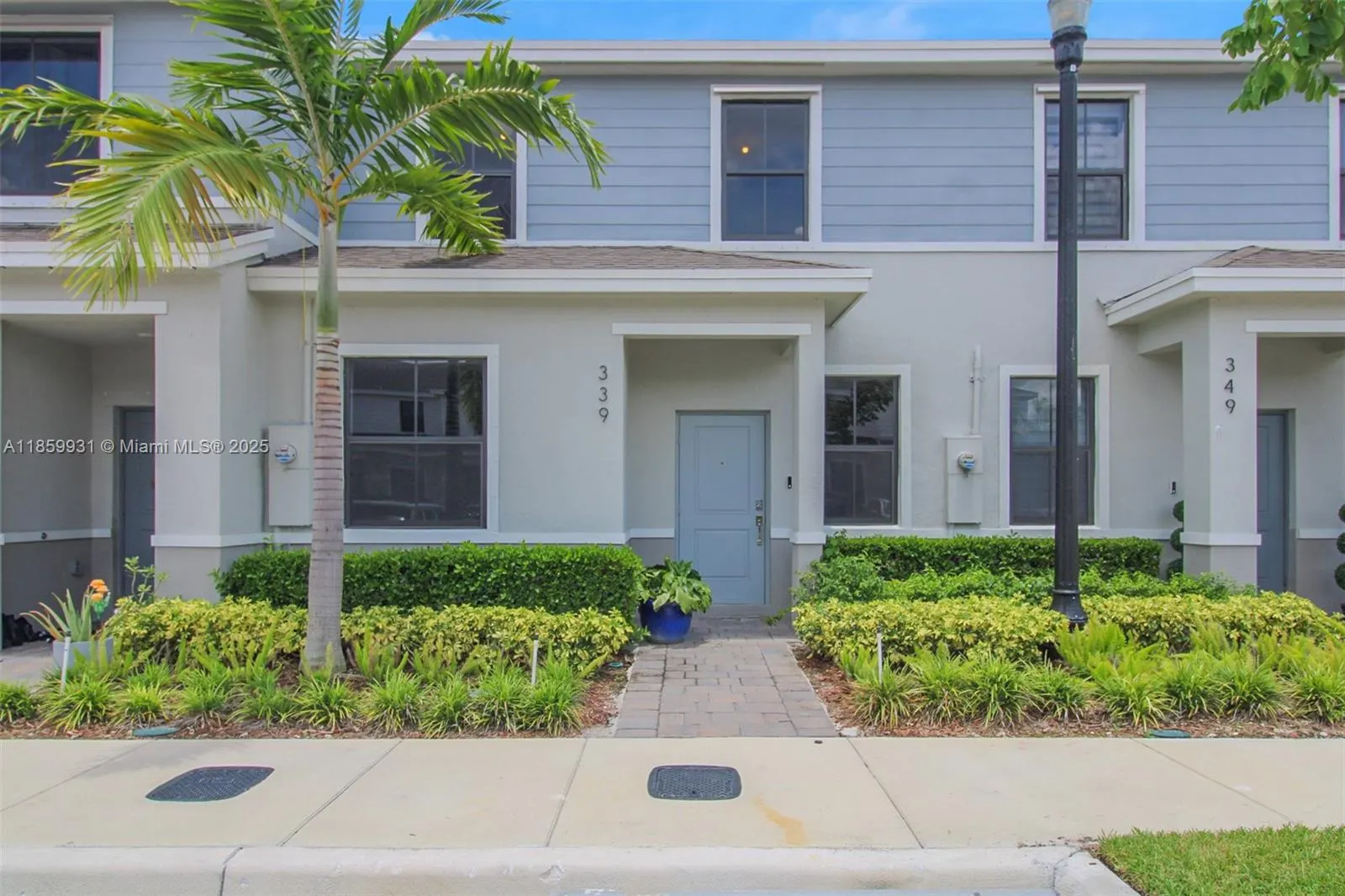 339 NE 12th St, #339