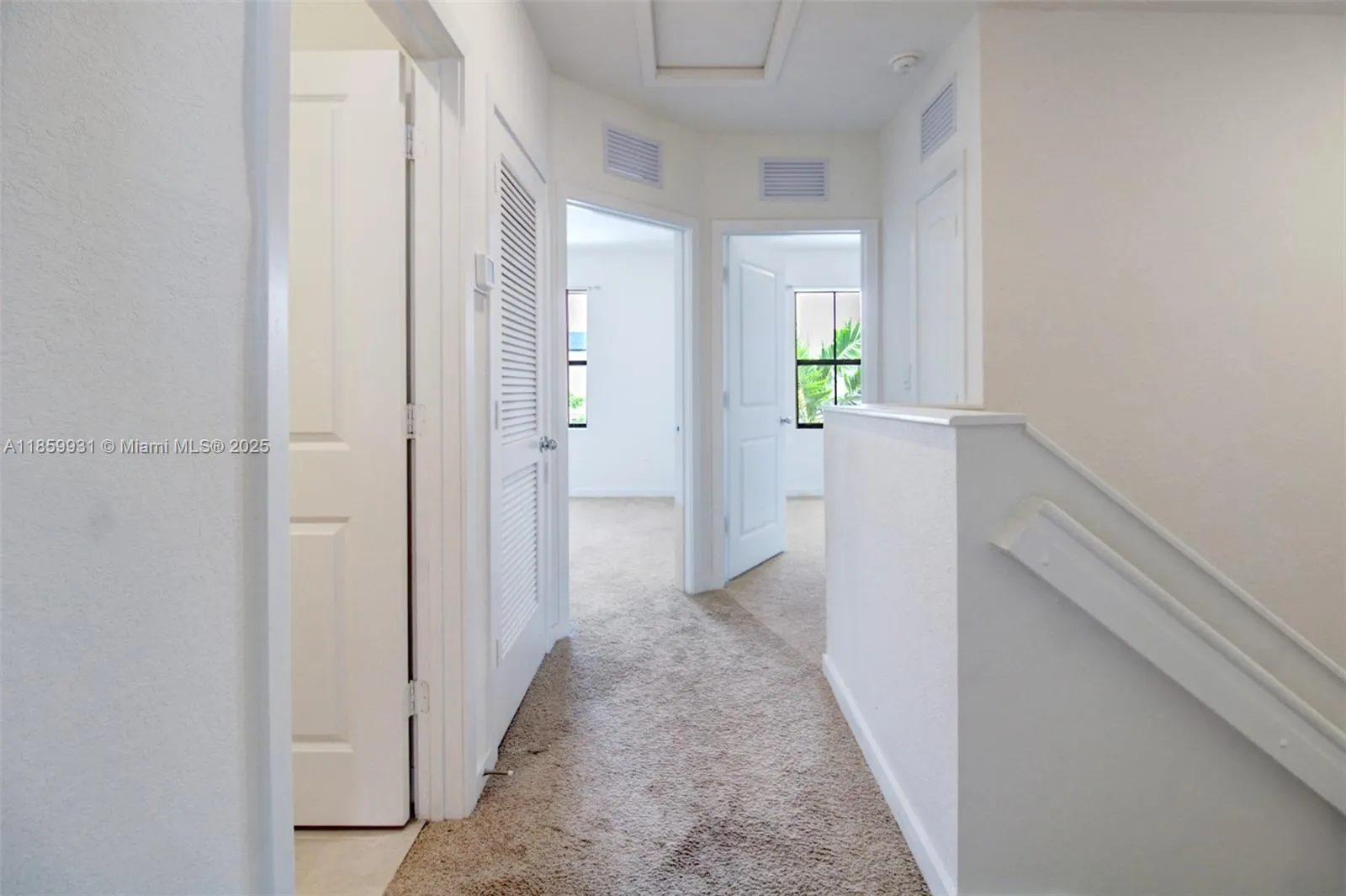 339 NE 12th St, #339