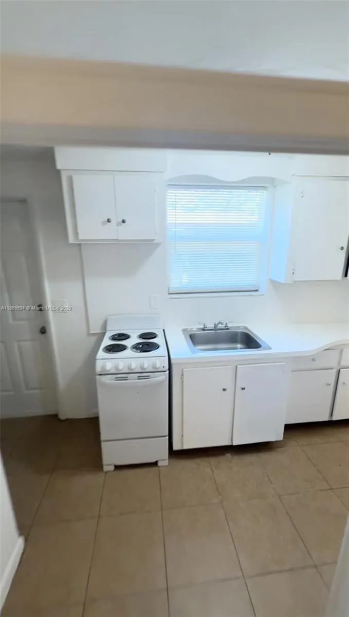 335 NW 32nd St, #341
