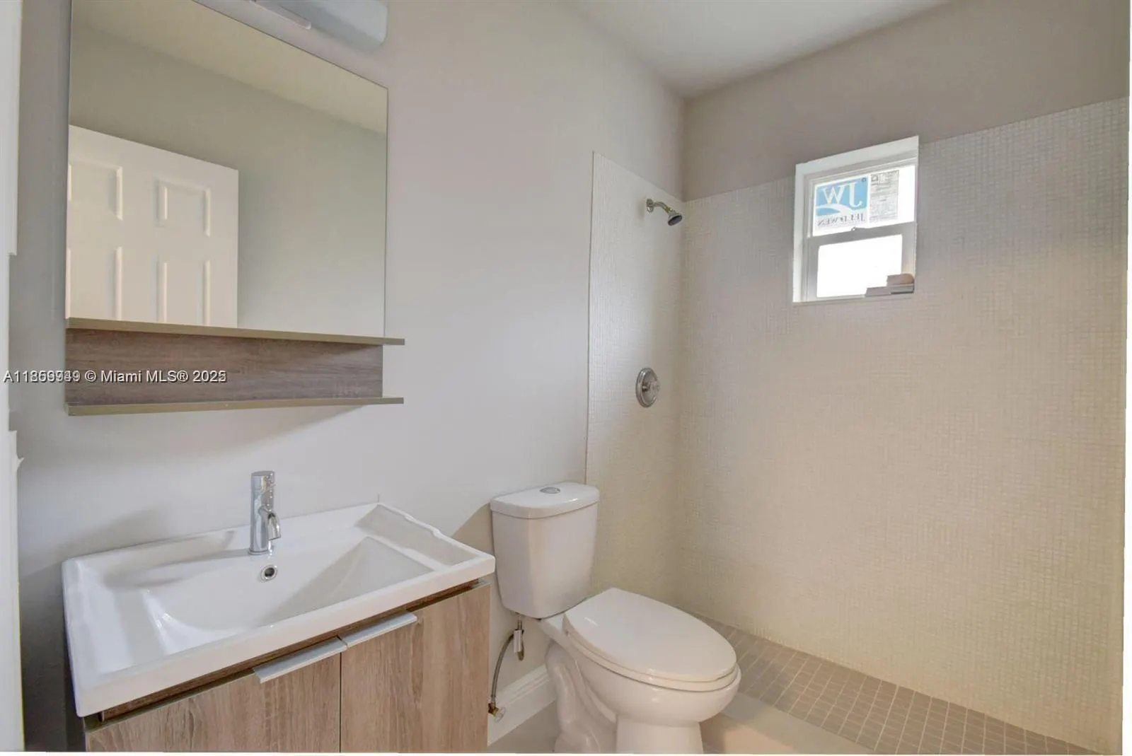 2203 NE 3rd Ave, #2203