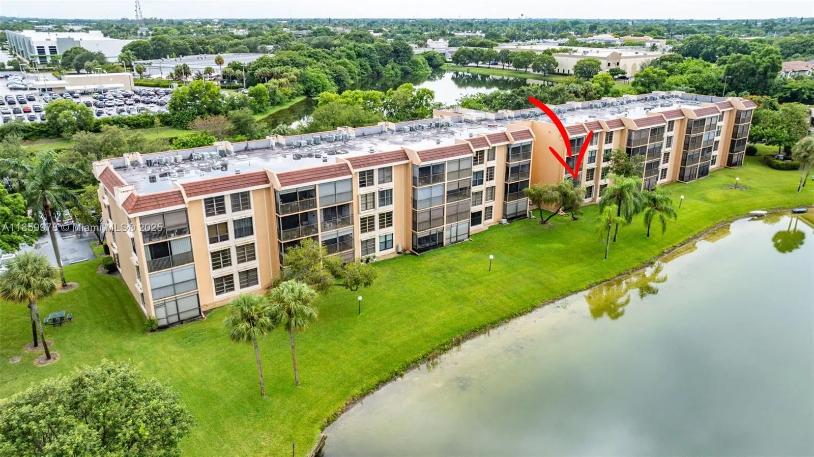6219 Coral Lake Dr, #207