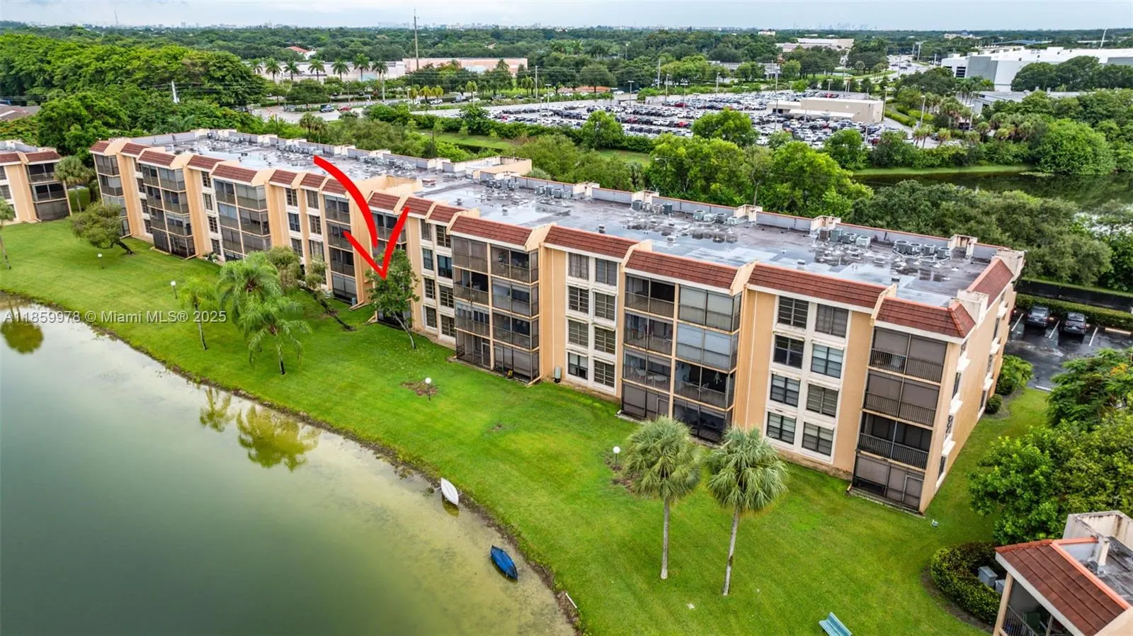 6219 Coral Lake Dr, #207