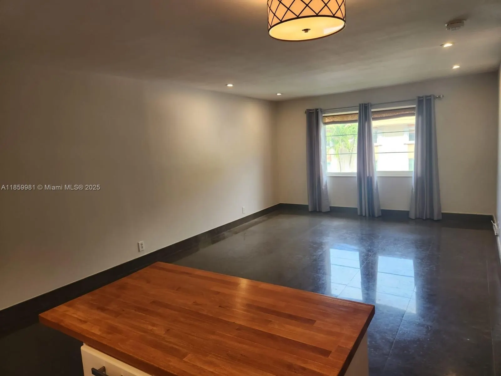 124 NE 19th Ct, #206B