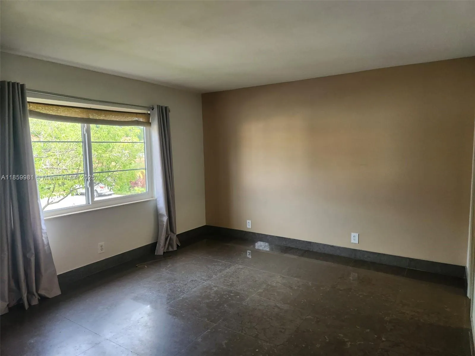 124 NE 19th Ct, #206B