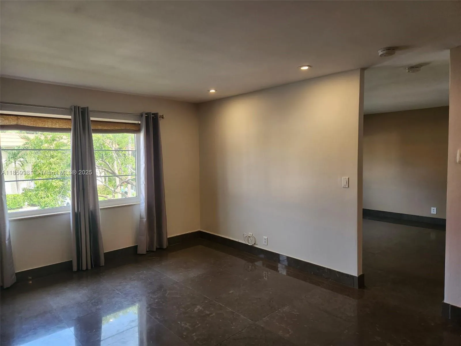 124 NE 19th Ct, #206B
