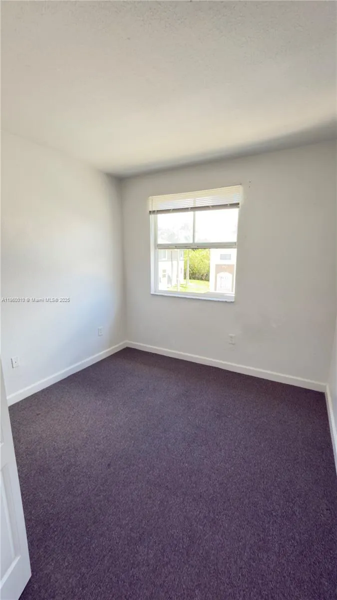 2758 SE 17th Ave, #202