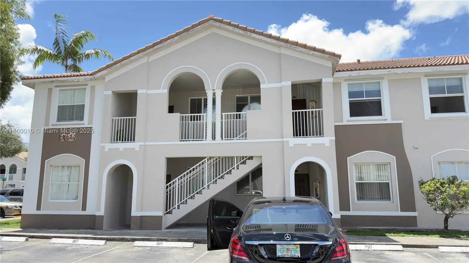 2758 SE 17th Ave, #202