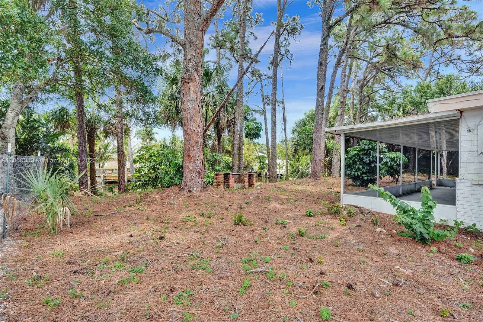 23 SW Watercress Way