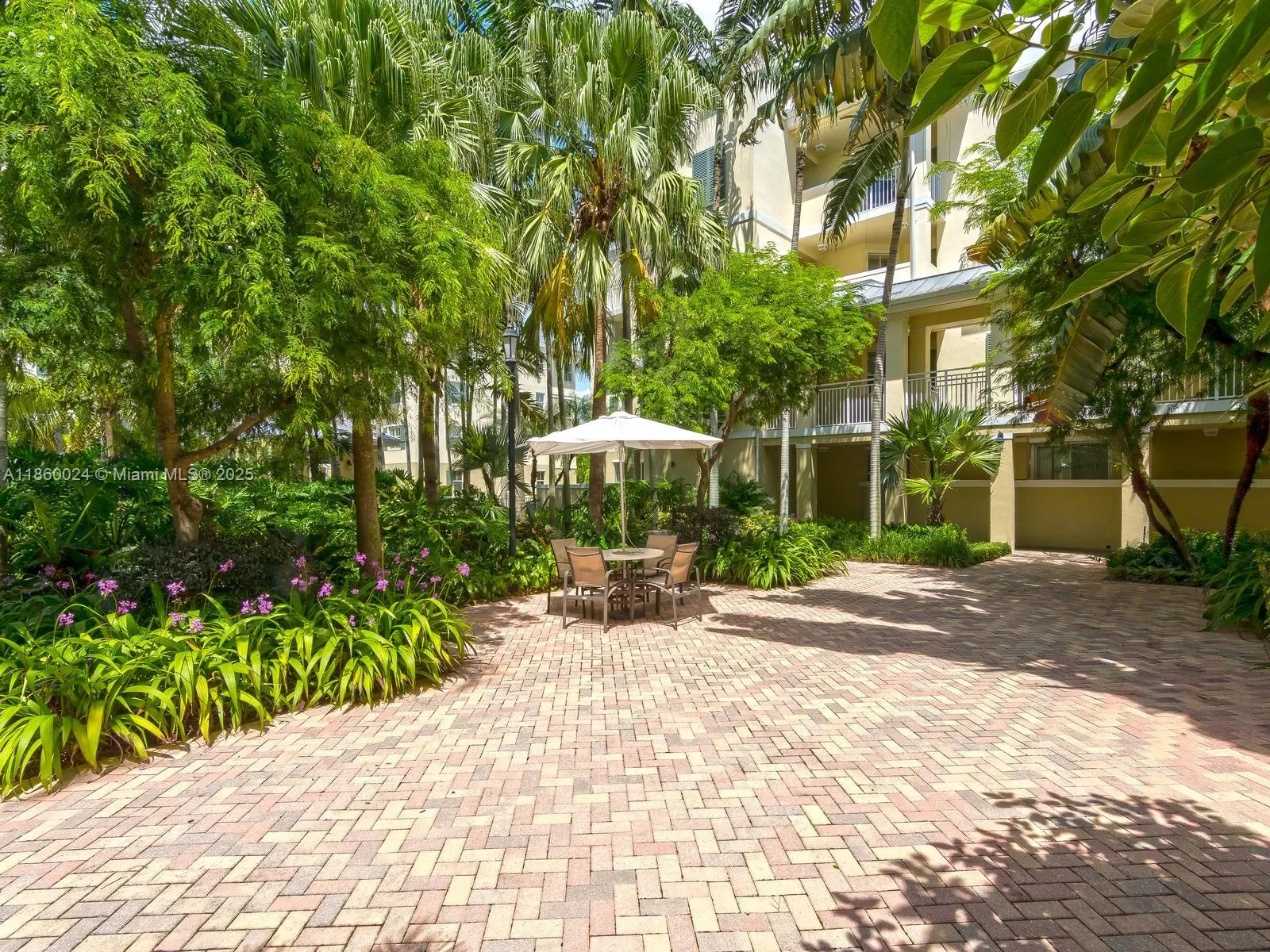 7542 SW 102nd St, #209