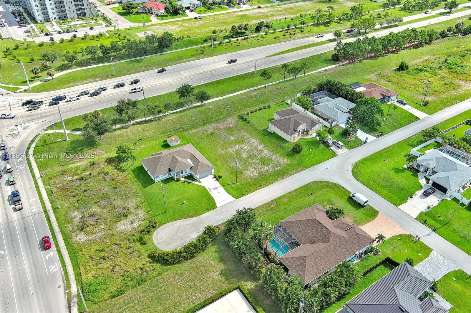 1519 SW 25th St