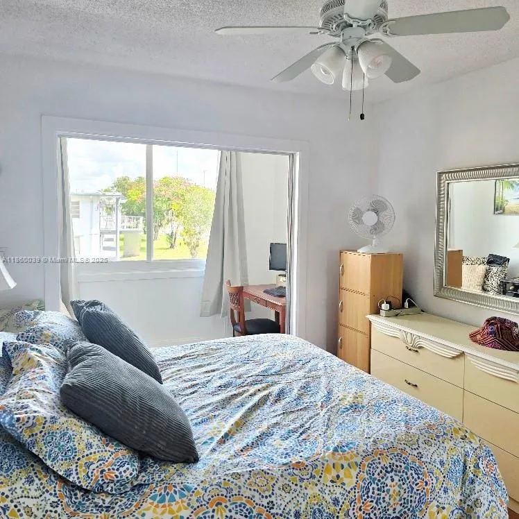 135 NE 202nd Ter, #N18