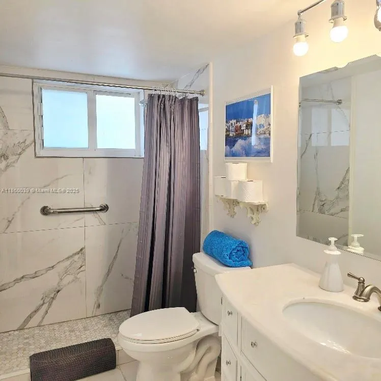 135 NE 202nd Ter, #N18